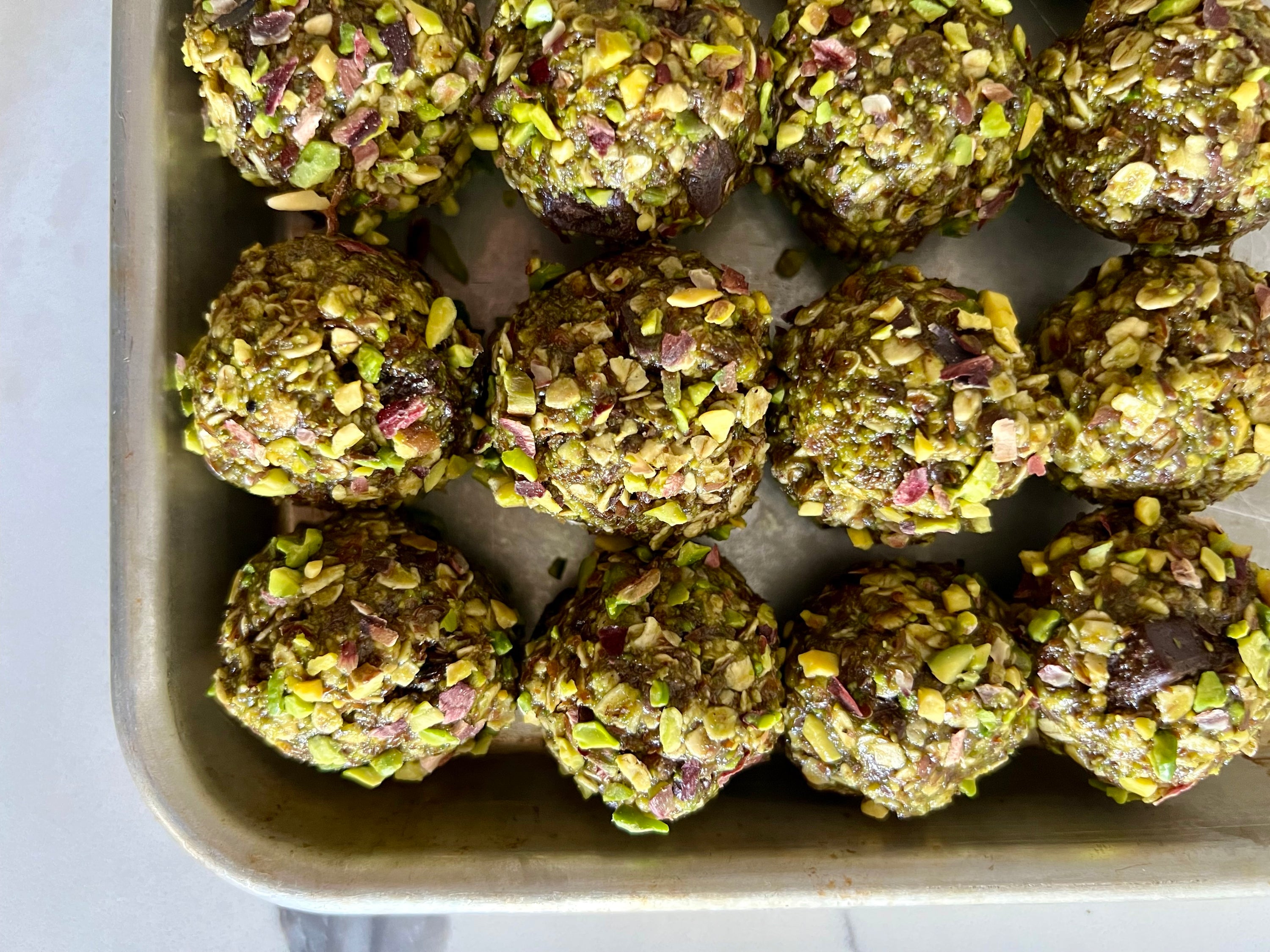 Pistachio Energy Bites